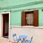 Maria's Apartment